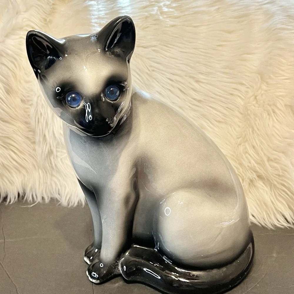 Vintage ELPA Alcobaca Portugal Gray Siamese Cat Ceramic‎ Figurine Blue Eye 11